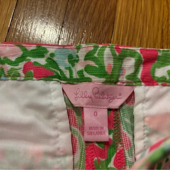 EUC Lilly Pulitzer shorts - Picture 2 of 9